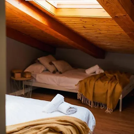 Atico Alfonso | Amplio Centrico Renovado | 10 Pax Сарагоса