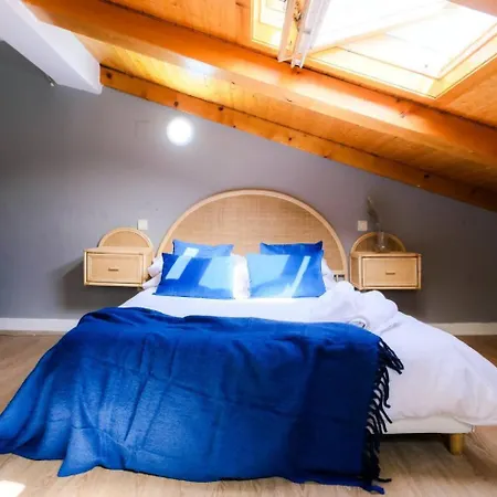 Atico Alfonso | Amplio Centrico Renovado | 10 Pax Апартаменты