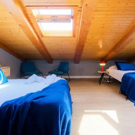 Atico Alfonso | Amplio Centrico Renovado | 10 Pax Апартаменты *