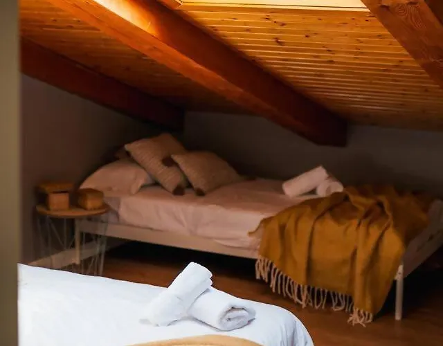 Atico Alfonso | Amplio Centrico Renovado | 10 Pax Сарагоса